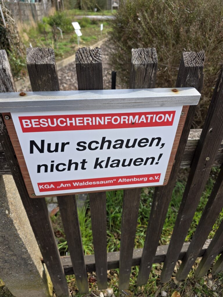 Eindrücke von der April-Wanderung auf dem Gartenrundwanderweg in Altenburg