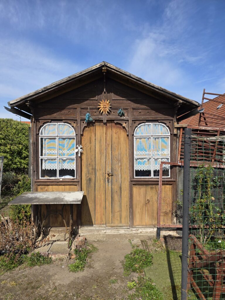 Eindrücke von der April-Wanderung auf dem Gartenrundwanderweg in Altenburg
